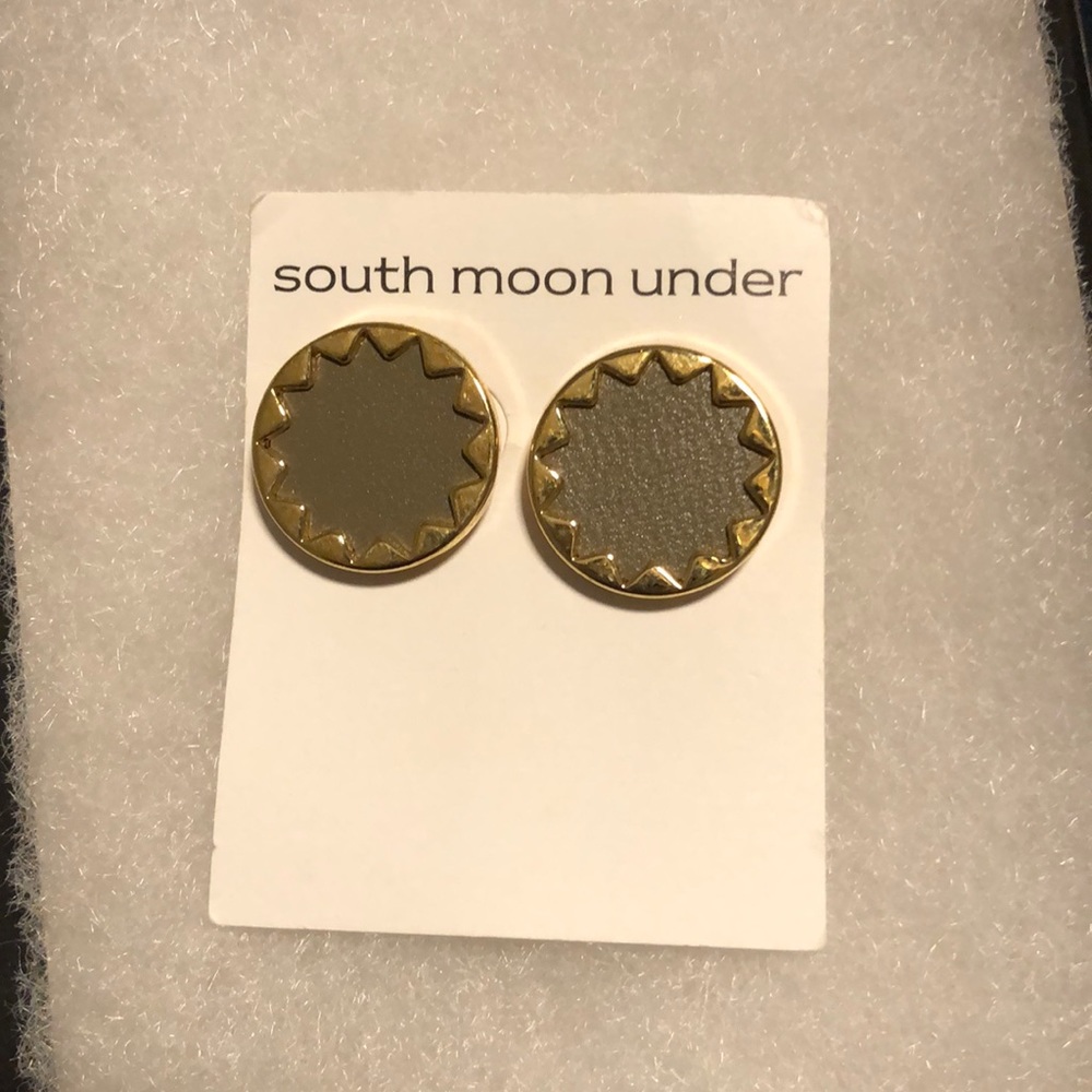NEW House of Harlow earrings